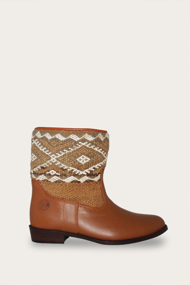 Lammy Boots